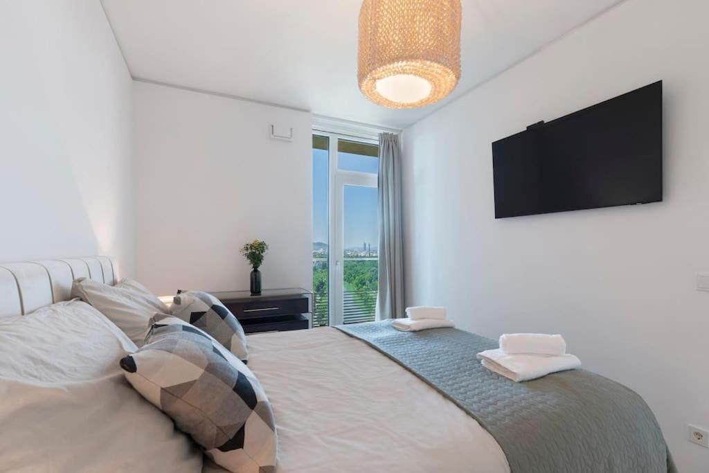 Design Apartment With Amazing View Over Vídeň Exteriér fotografie
